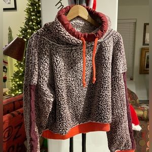 Free people winter pullover fleece and sweater with pockets